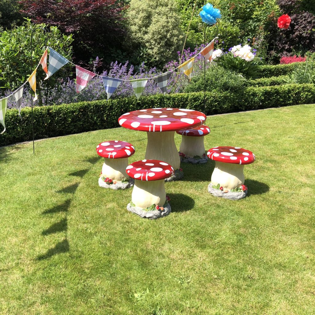Toadstool Seating Hire And Style